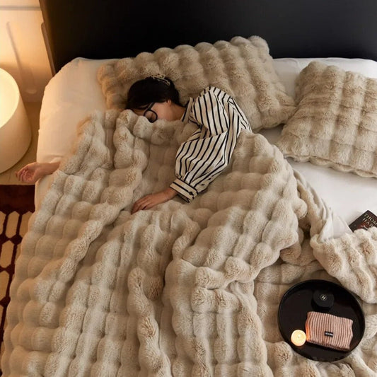 FluffyCuddle - Superbequeme und warme Decke + 2 GRATIS Kopfkissenbezüge [Letzter Tag Rabatt]