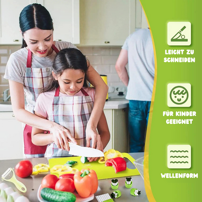 MiniChef Kinderkochset inkl. 2x GRATIS Kinder Schneidebretter