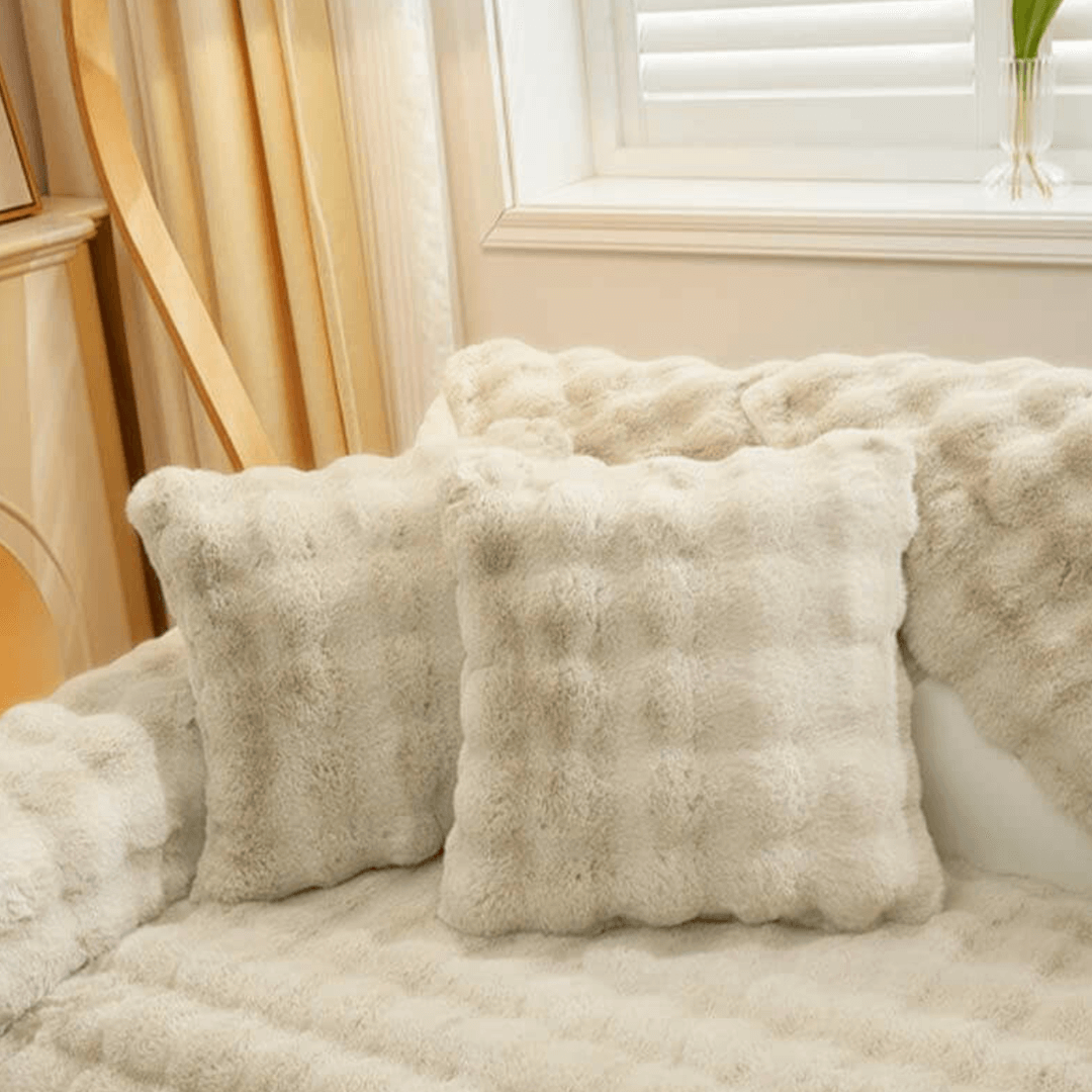 ComfortSeat - Rutschfester Premium Plüschsofa-Bezug