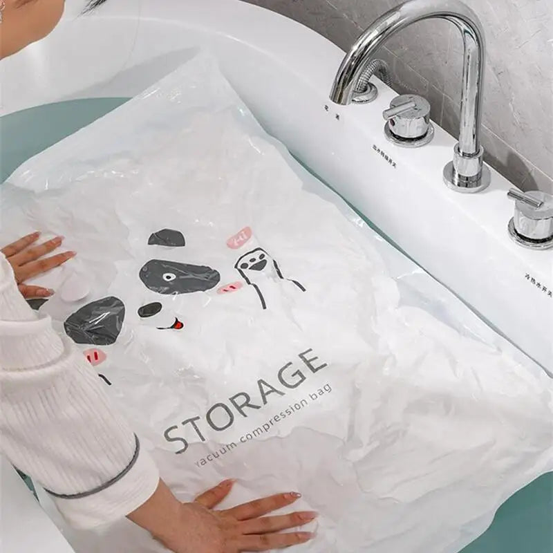 FlatPack - Sparen Sie 80% Platz mit diesem Kompressionsbeutel [Letzter Tag Rabatt]