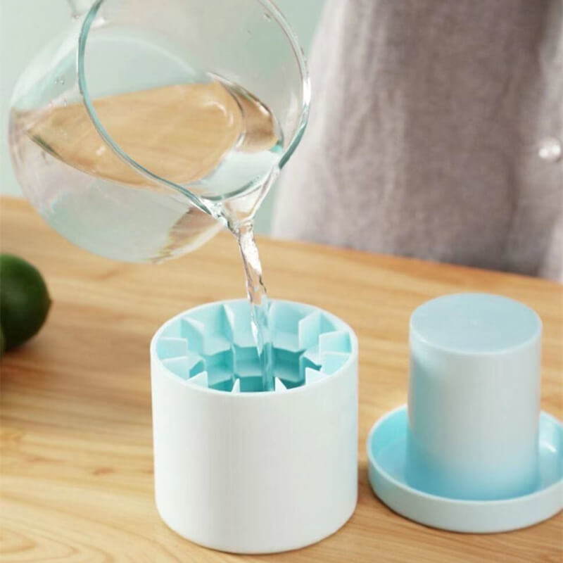 50% RABATT | FrozenIce™ - Tragbarer Silikoneiswürfelbereiter mit Deckel [Letzter Tag Rabatt]