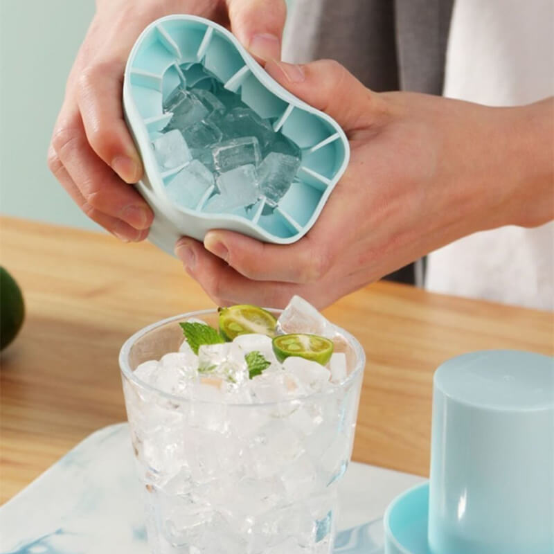 50% RABATT | FrozenIce™ - Tragbarer Silikoneiswürfelbereiter mit Deckel [Letzter Tag Rabatt]