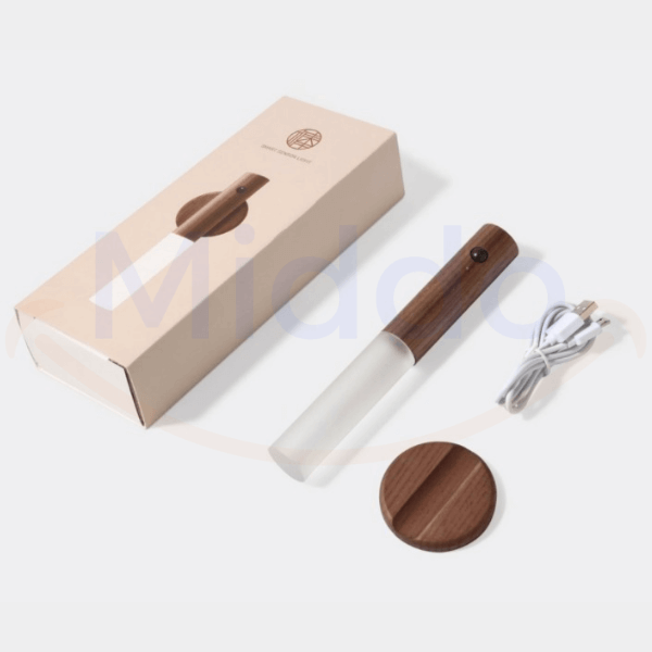 SensorLight - Kabellose Wandleuchte aus Holz